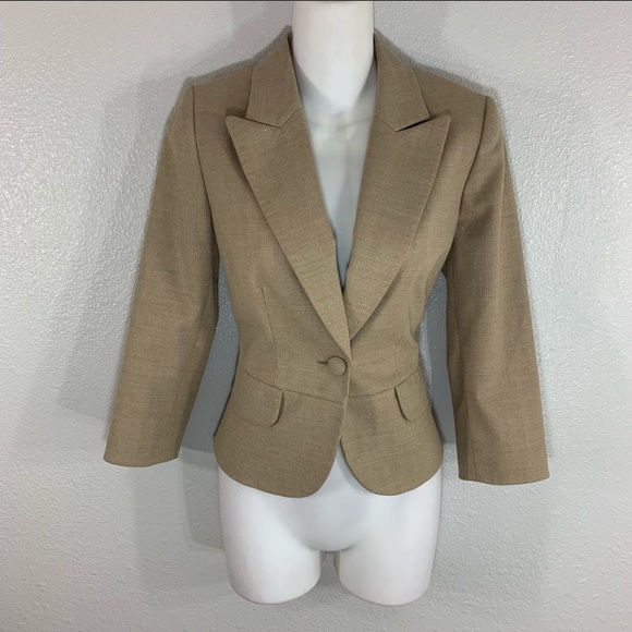 Antonio Melani natural & gold metallic blazer - Picture 7 of 7